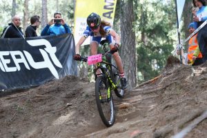 Championnats du monde vtt 2026 laura stigger et adrien